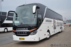 Larsenbus-79-2017