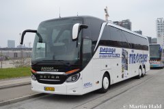 Papuga-Bus-30-2014