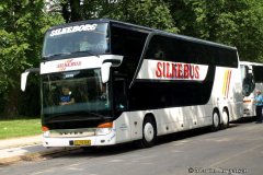 Silkebus-19-2009